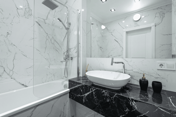 comment nettoyer une paroi de douche très encrassée